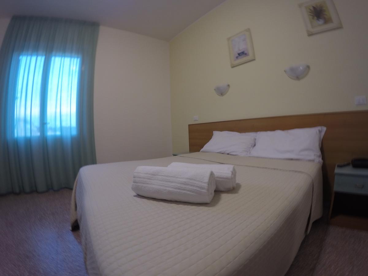 Hotel Valente Ortona Kültér fotó