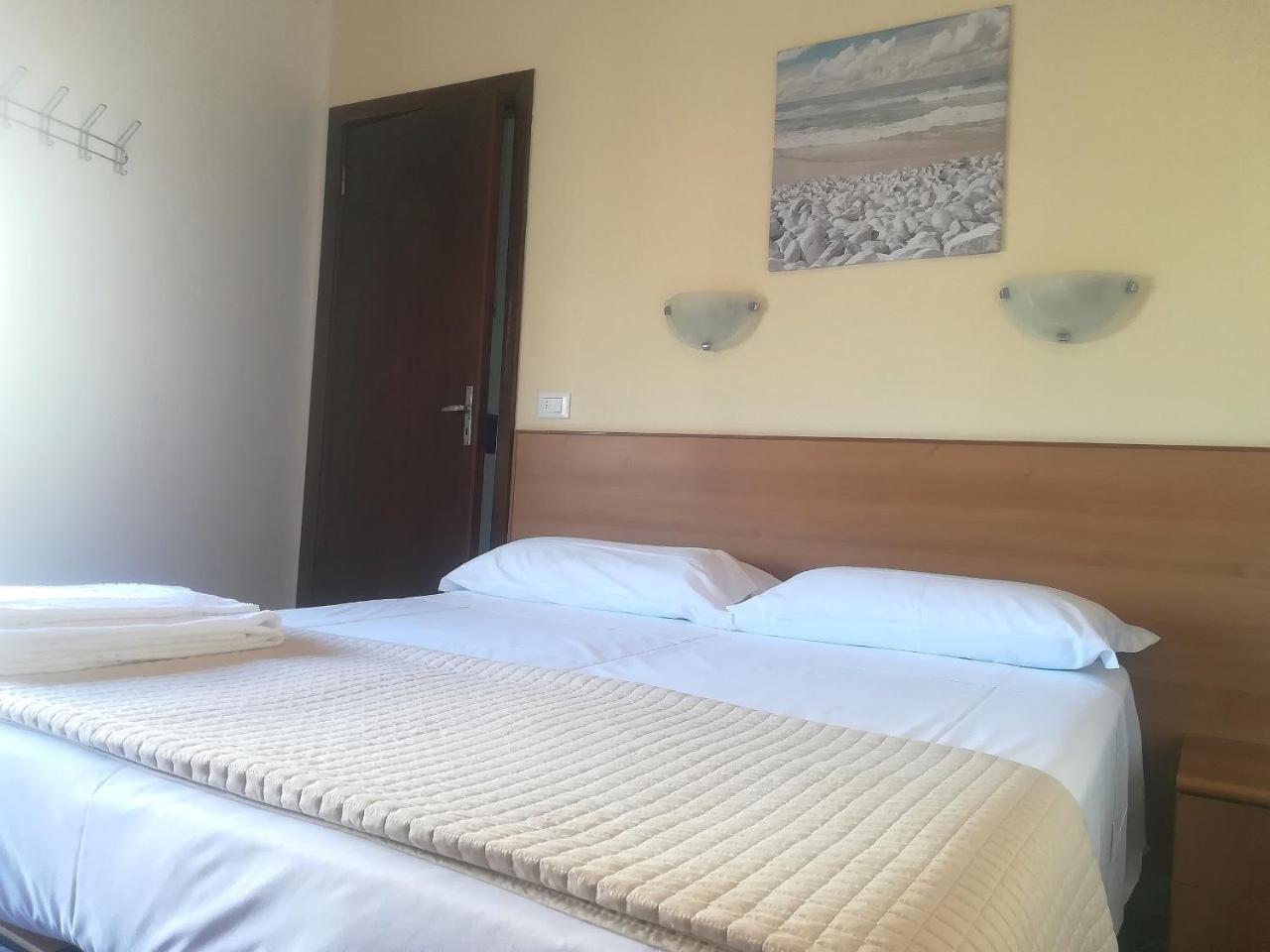 Hotel Valente Ortona Kültér fotó